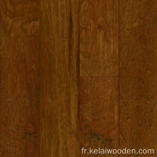 Plancher de bois franc massif vieilli en hickory